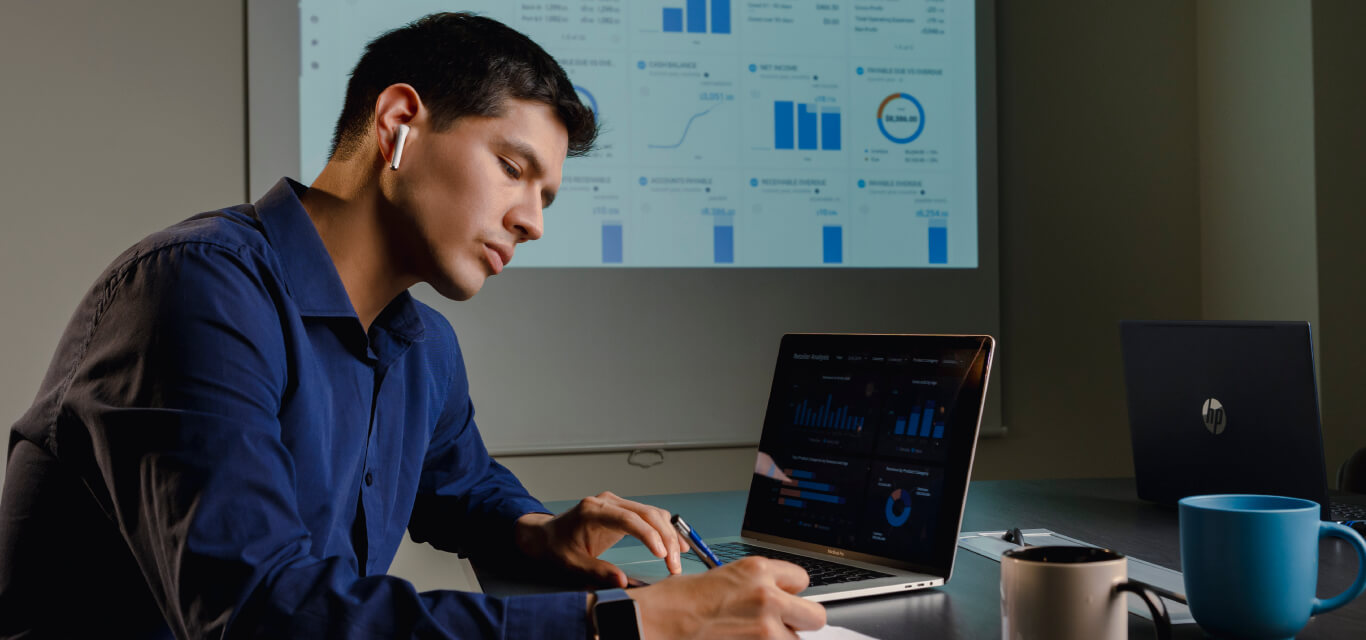 En Cibertec puedes estudiar las carreras técnicas mejor pagadas del mercado laboral y alcanzar todos tus éxitos.